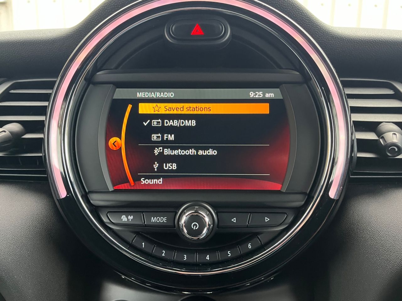 2018 MINI Hatch 1.5 Cooper 5dr – 136 PS